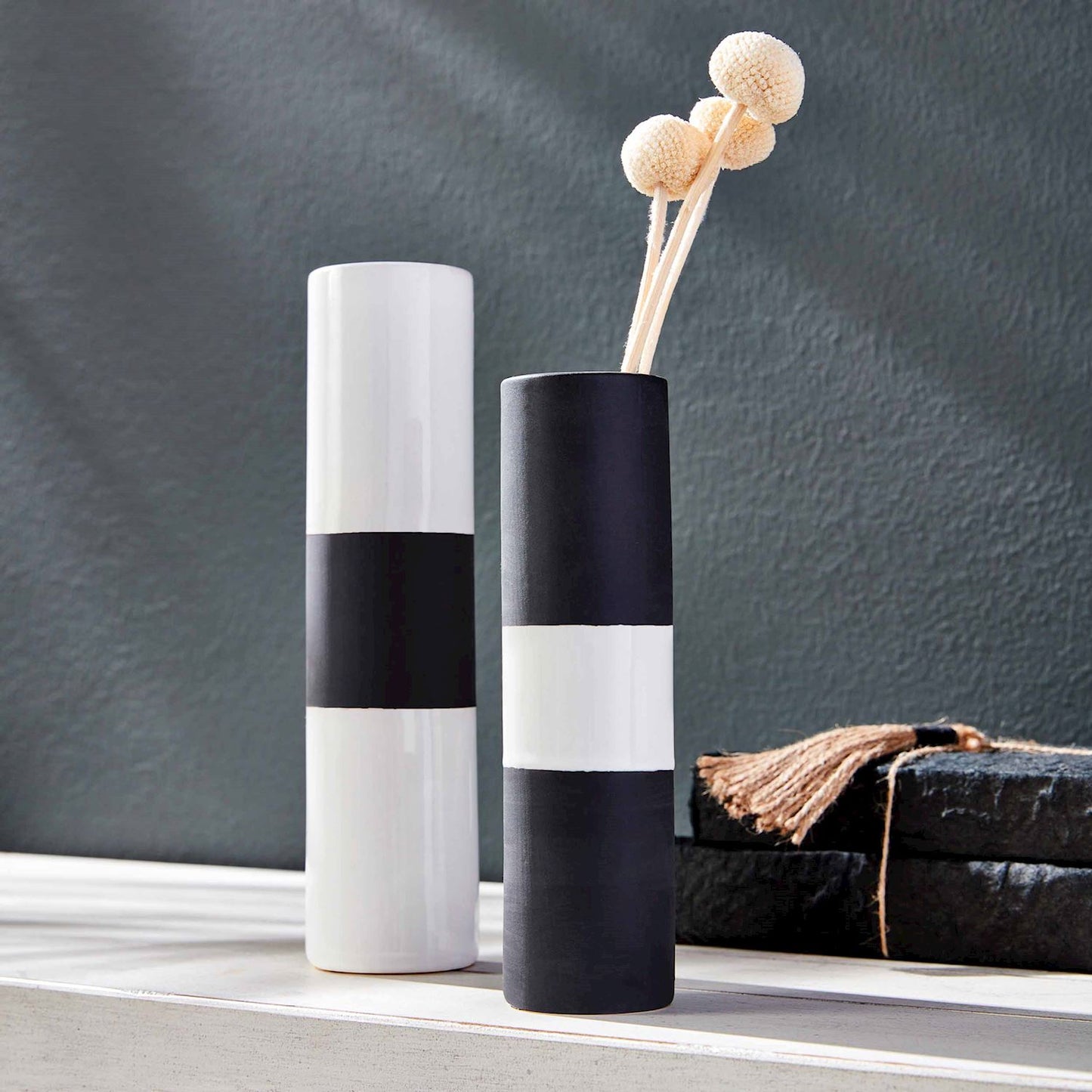 Small Black/White Bud Vase