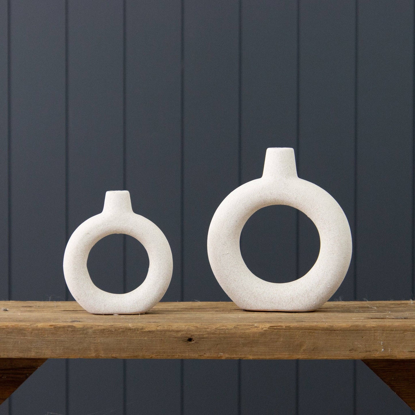 Textured Donut Vase Set