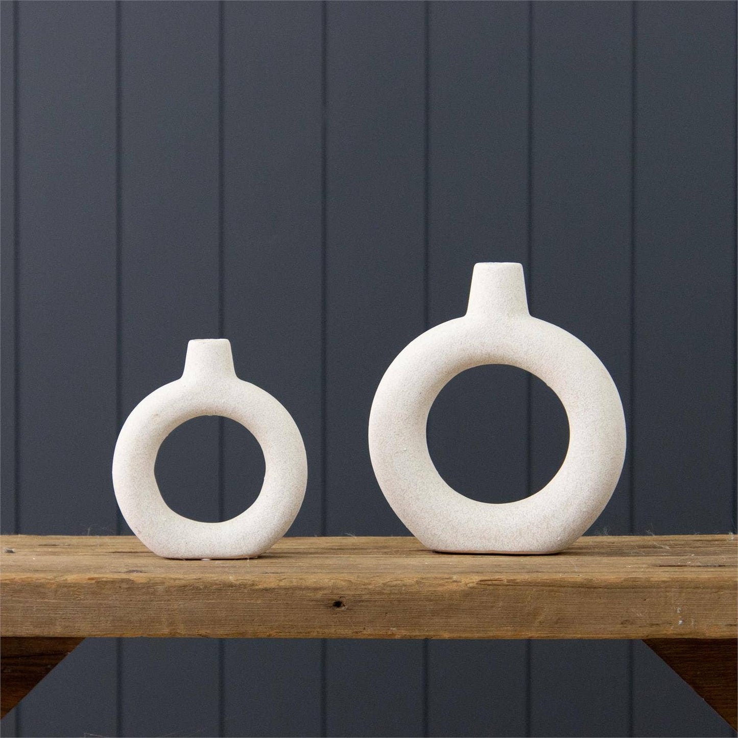 Textured Donut Vase Set